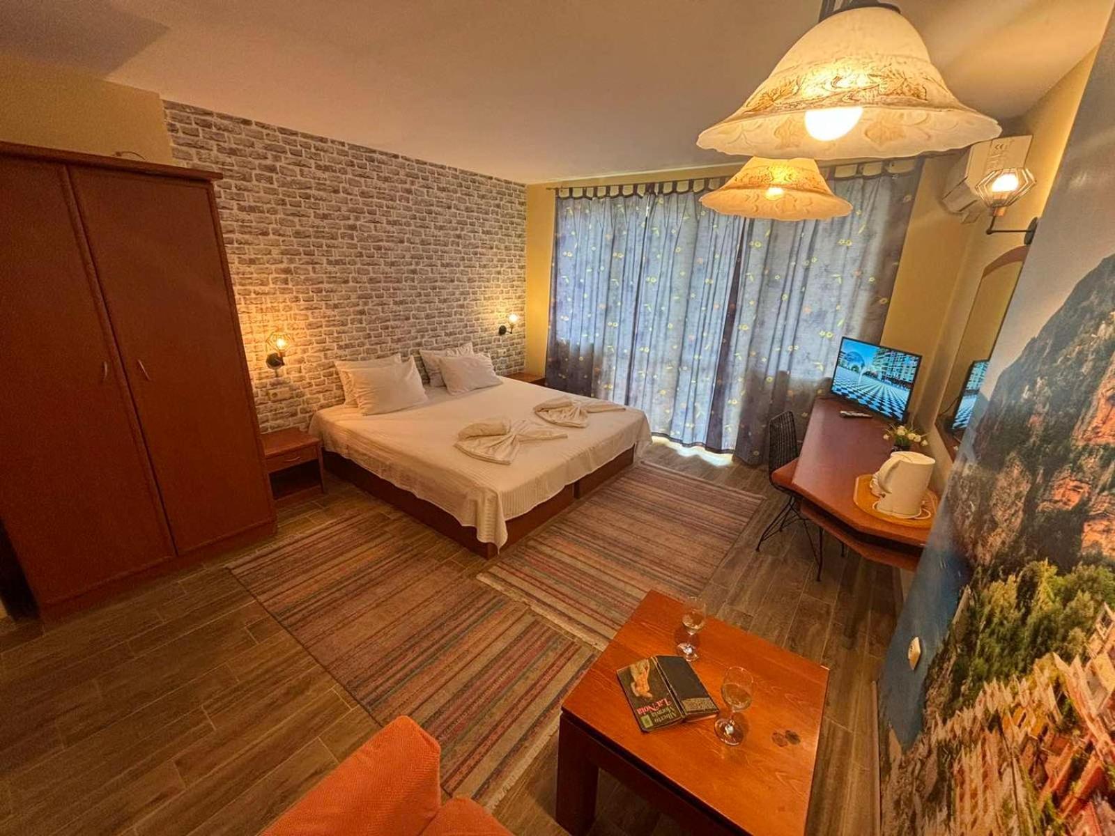 Family Hotel Vaso Варна Экстерьер фото